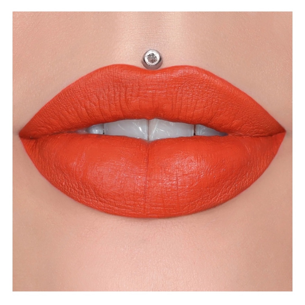 PAIN IS PLEASURE New in Box Jeffree Star Velour Liquid Lipstick Bold Orange